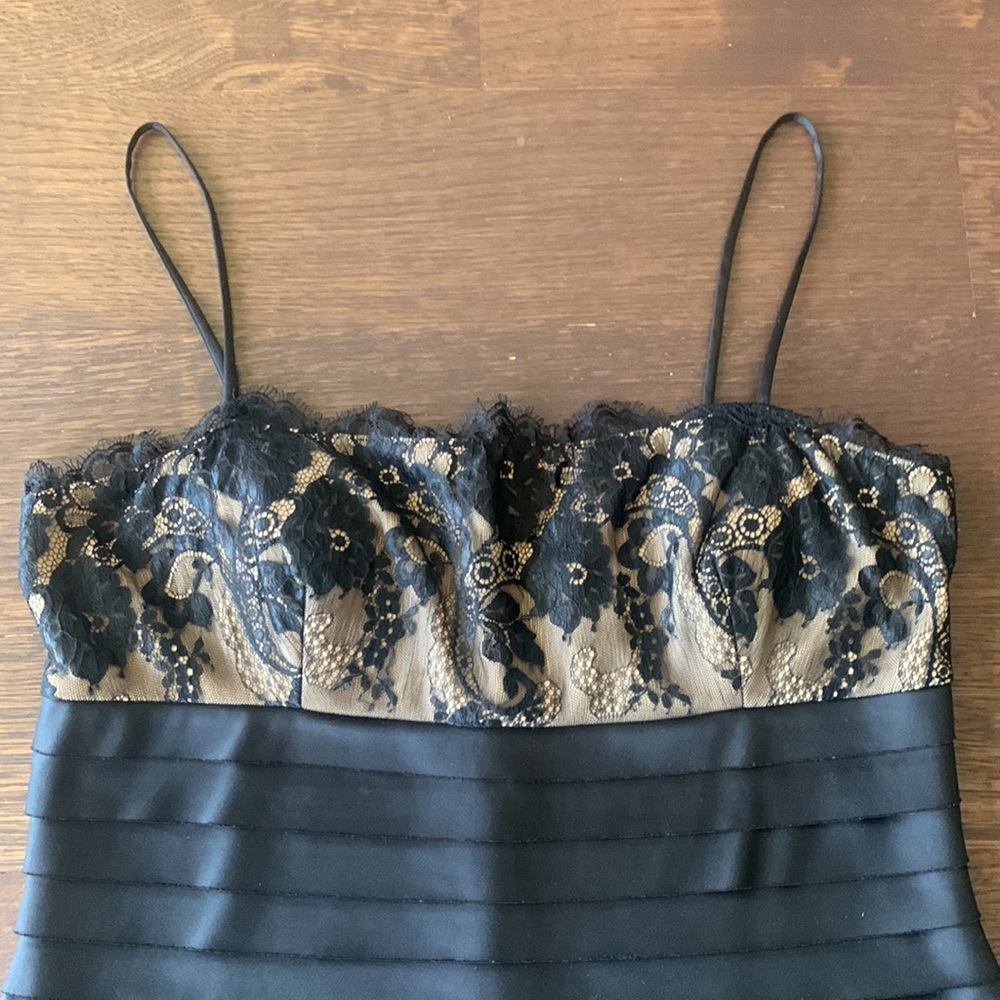 Tiered Satin Cocktail Dress with Lace - Picture 2 of 5